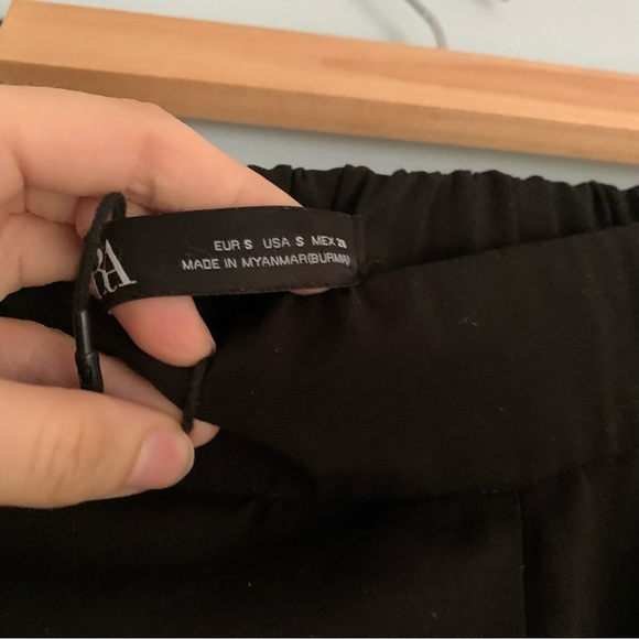 Side Button Wide Leg Pant - Picture 6 of 7